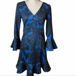 Trina Turk Clearwater Midnight Floral Dress Size 4